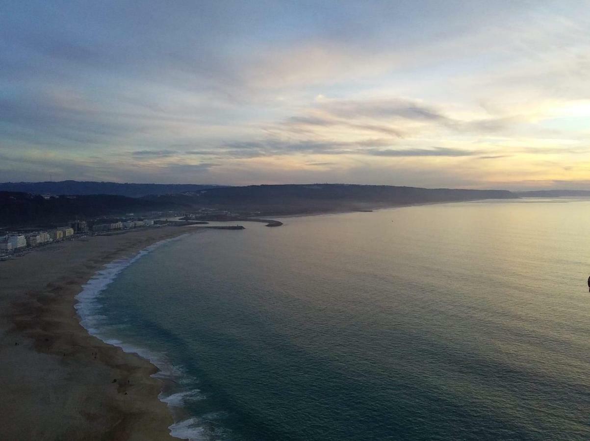 Le Parisien 1 Apartment Serra d'El-Rei Bagian luar foto