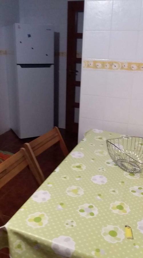 Le Parisien 1 Apartment Serra d'El-Rei Bagian luar foto